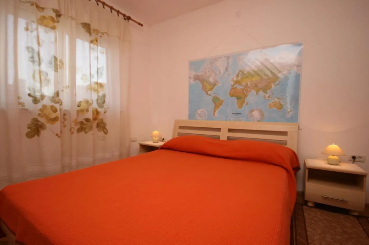 Apartments With Wifi Pula - 6987 Croatia