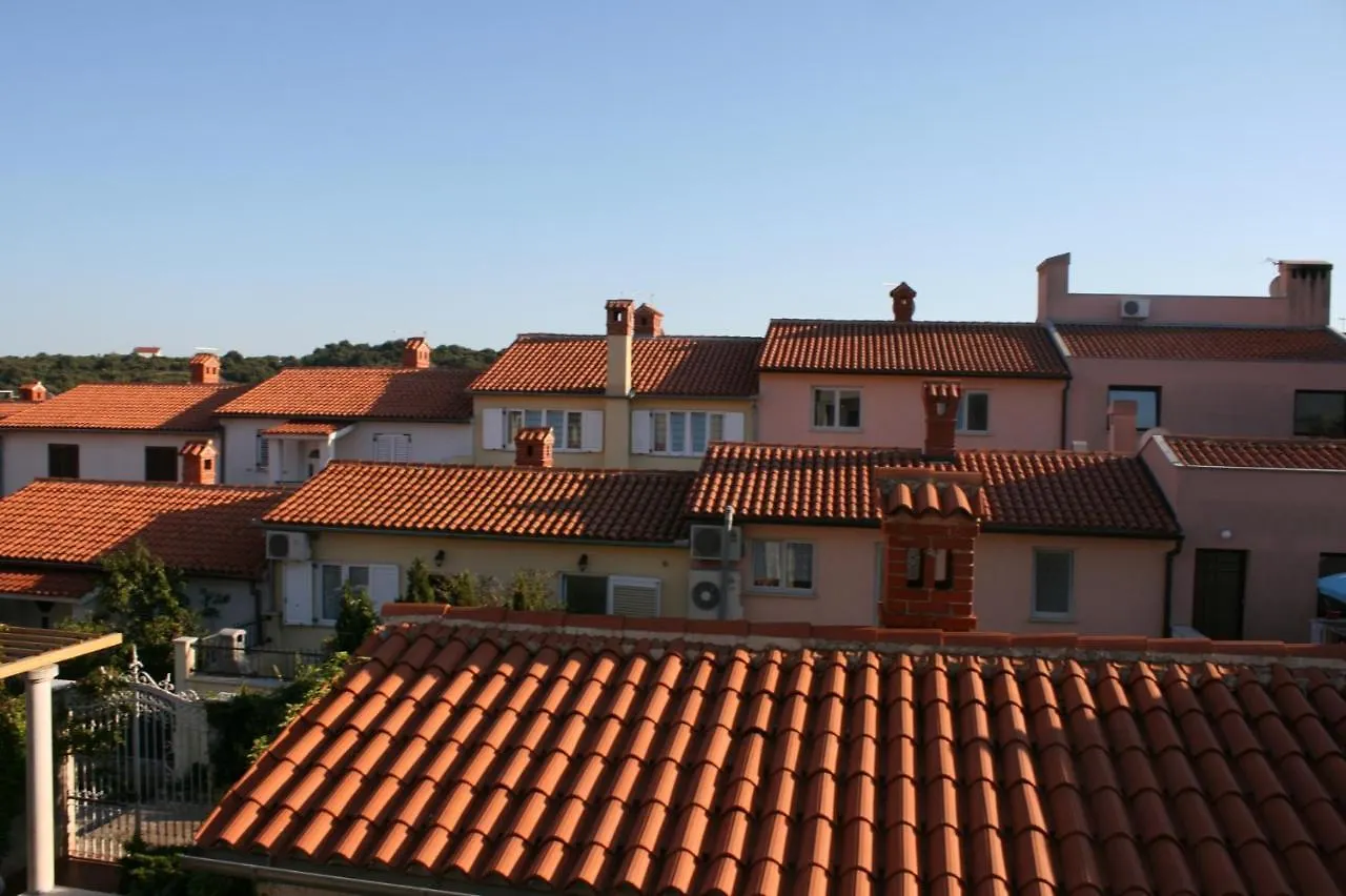 Apartments With Wifi Pula - 6987