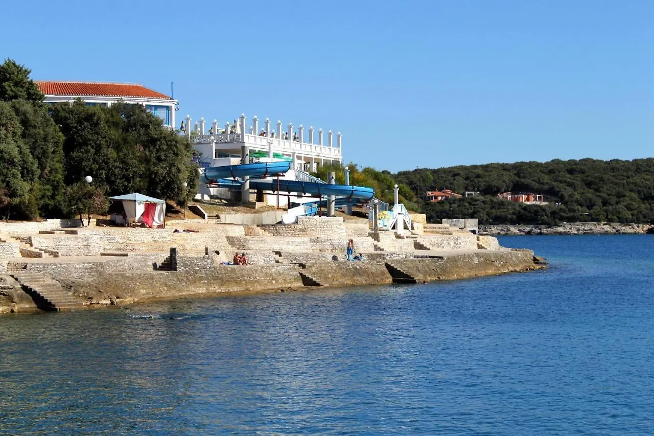 Apartments With Wifi Pula - 6987